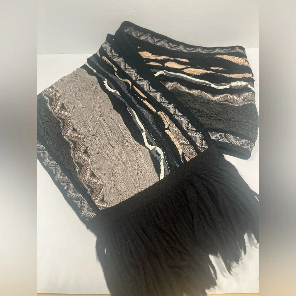 COOGI Australia 100% Cotton Scarf Black Gray 3D Knit Fringe VTG